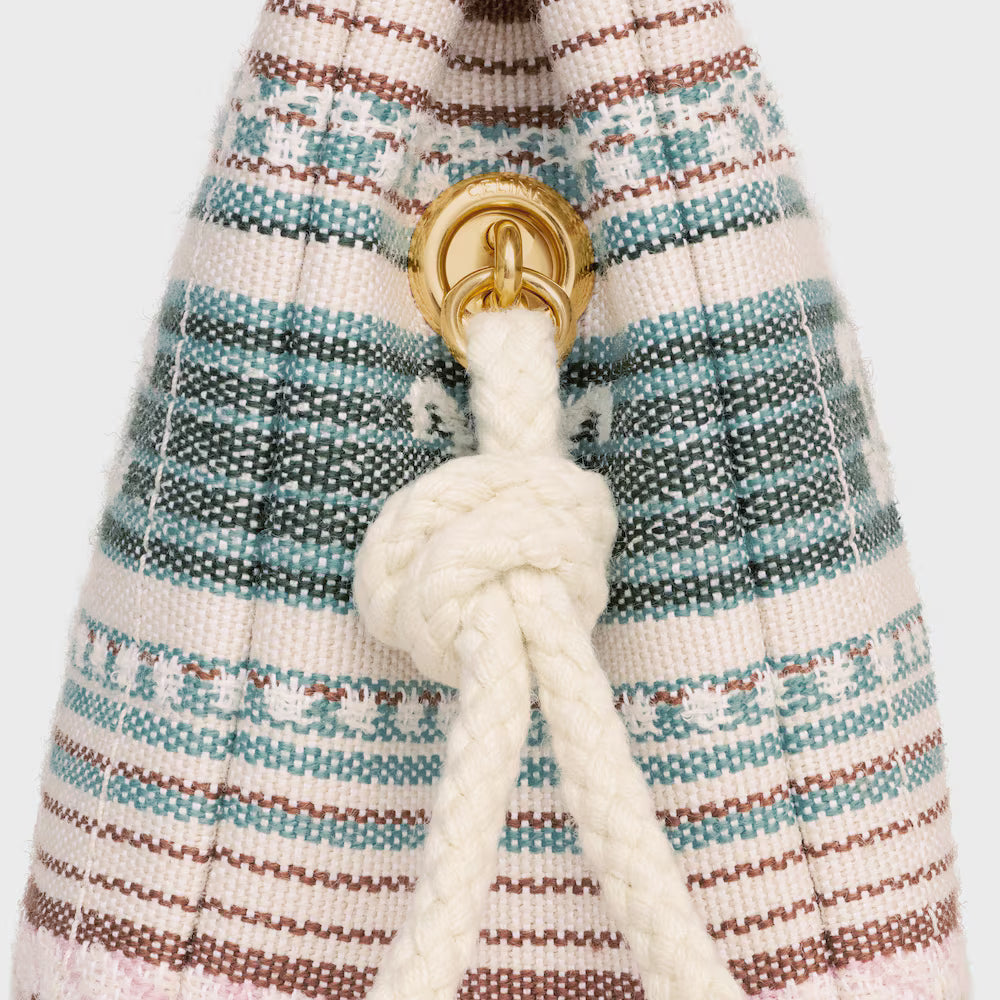 Thais Pouch