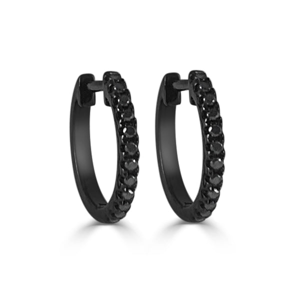 Pendientes Huggie de oro negro de 14 k y diamantes