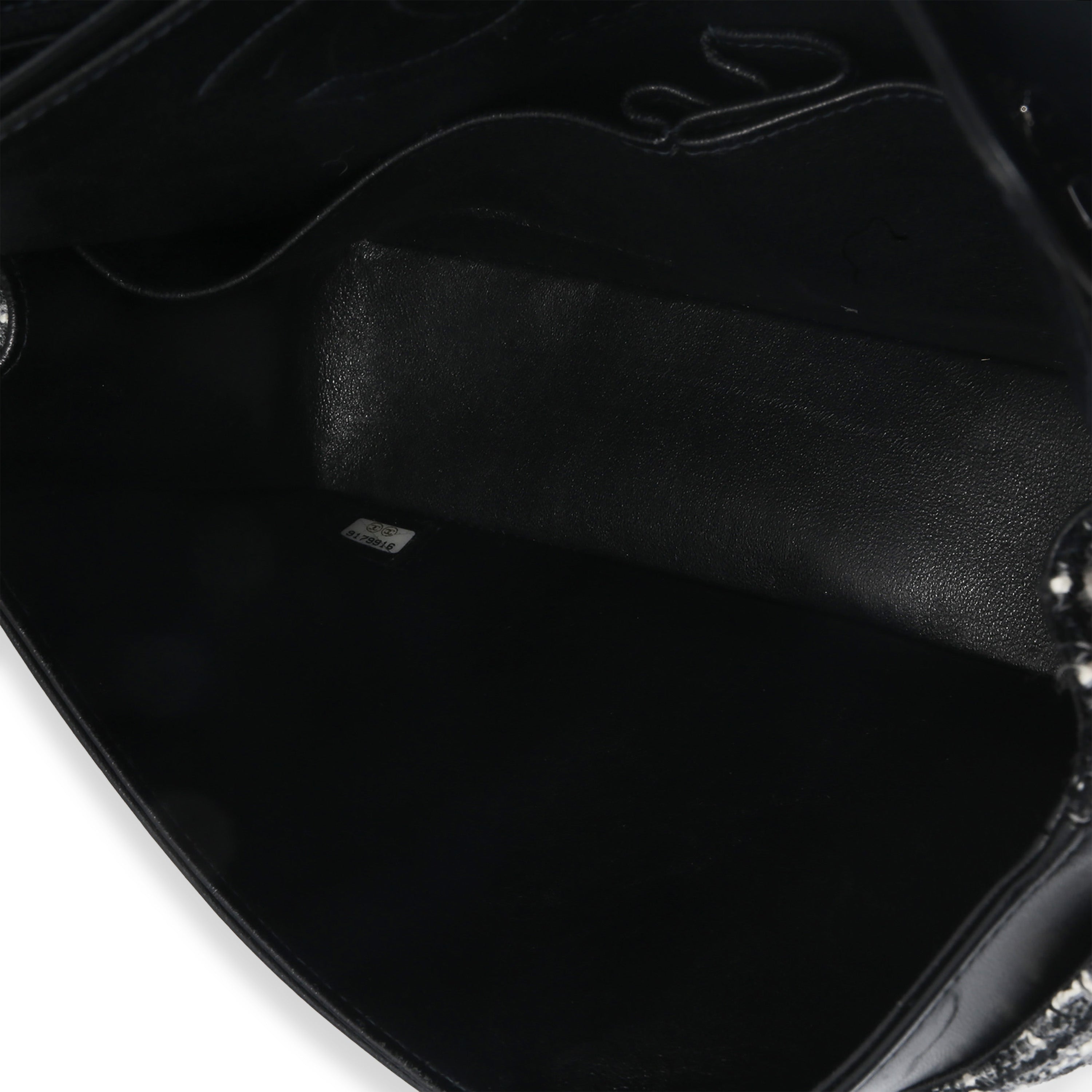 Chanel Black White Tweed Quilted Medium Classic Double Flap Handbag ad1