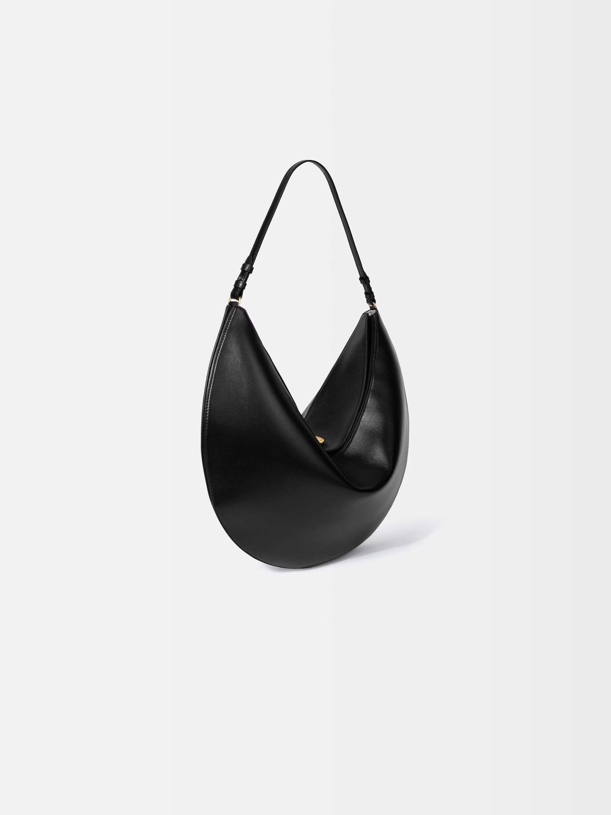 The Ovalo Bag