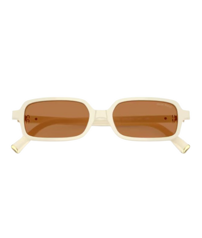 Milk-Brown