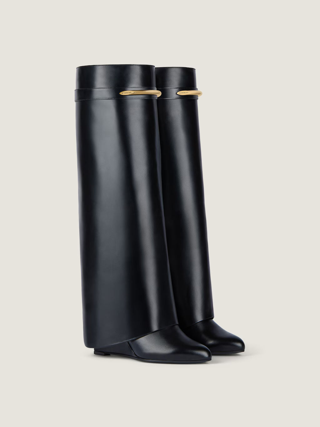 Shark Pinch Boots