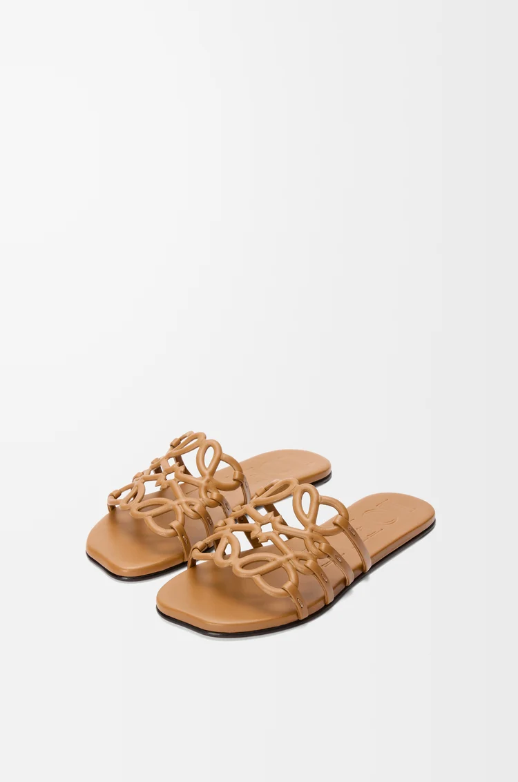 Petal Anagram slide in soft calfskin