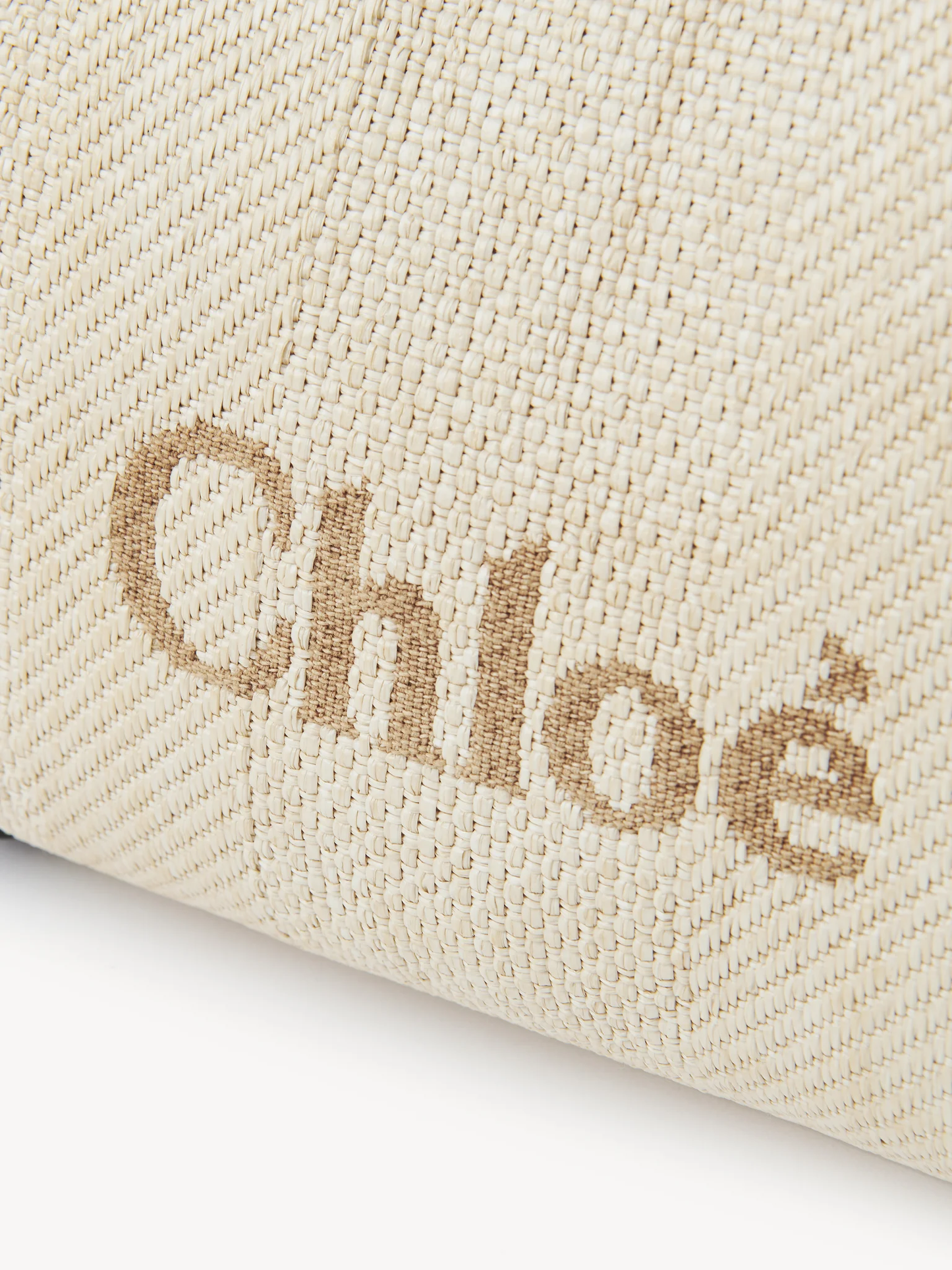 Carry shoulder bag in raffia