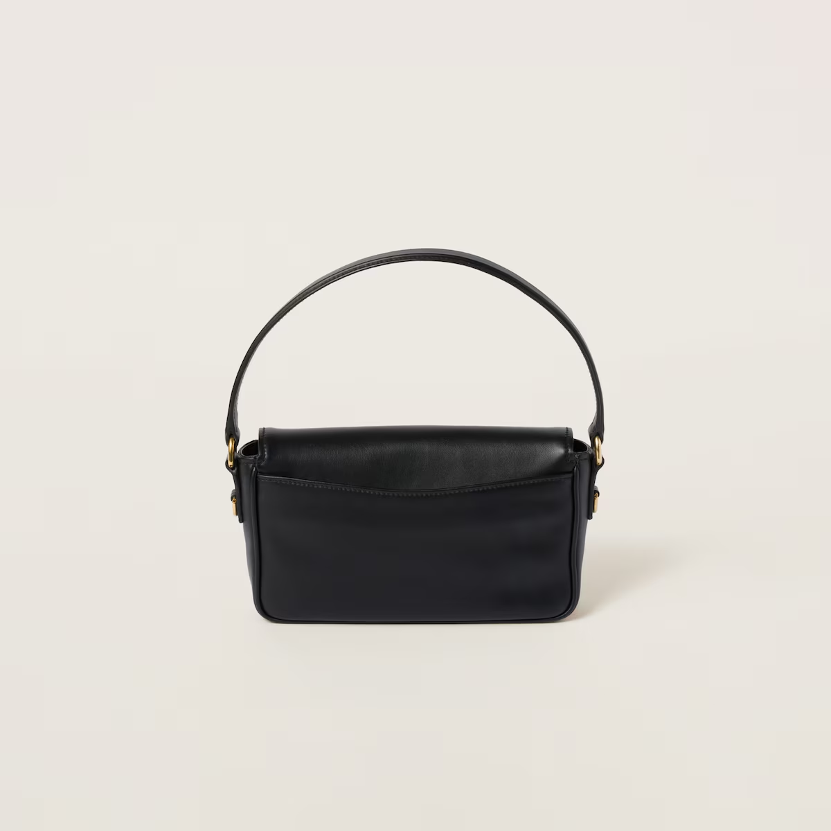 ショルダーバッグ・ポシェット MIUMIU PENNY LARGE SHOULDER BAG IN SMOOTH LEATHER Miu Miu Penny Shoulder Bag | Black | FARFETCH