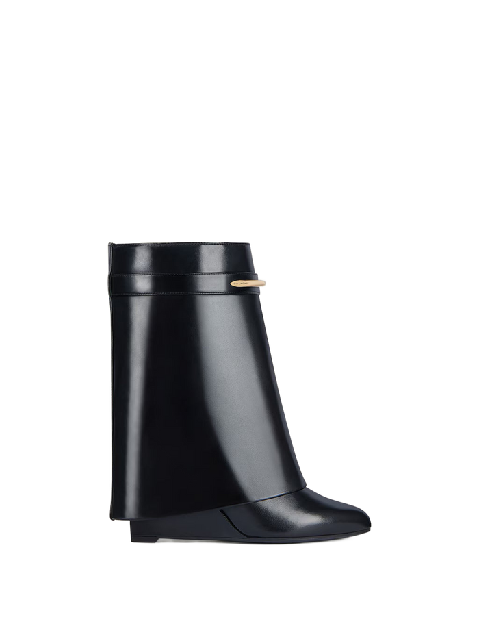 Shark Pinch Boots