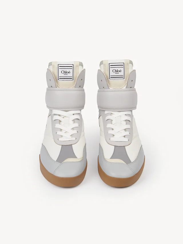 Kick Sneaker