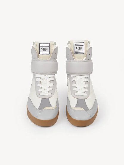 Kick Sneaker